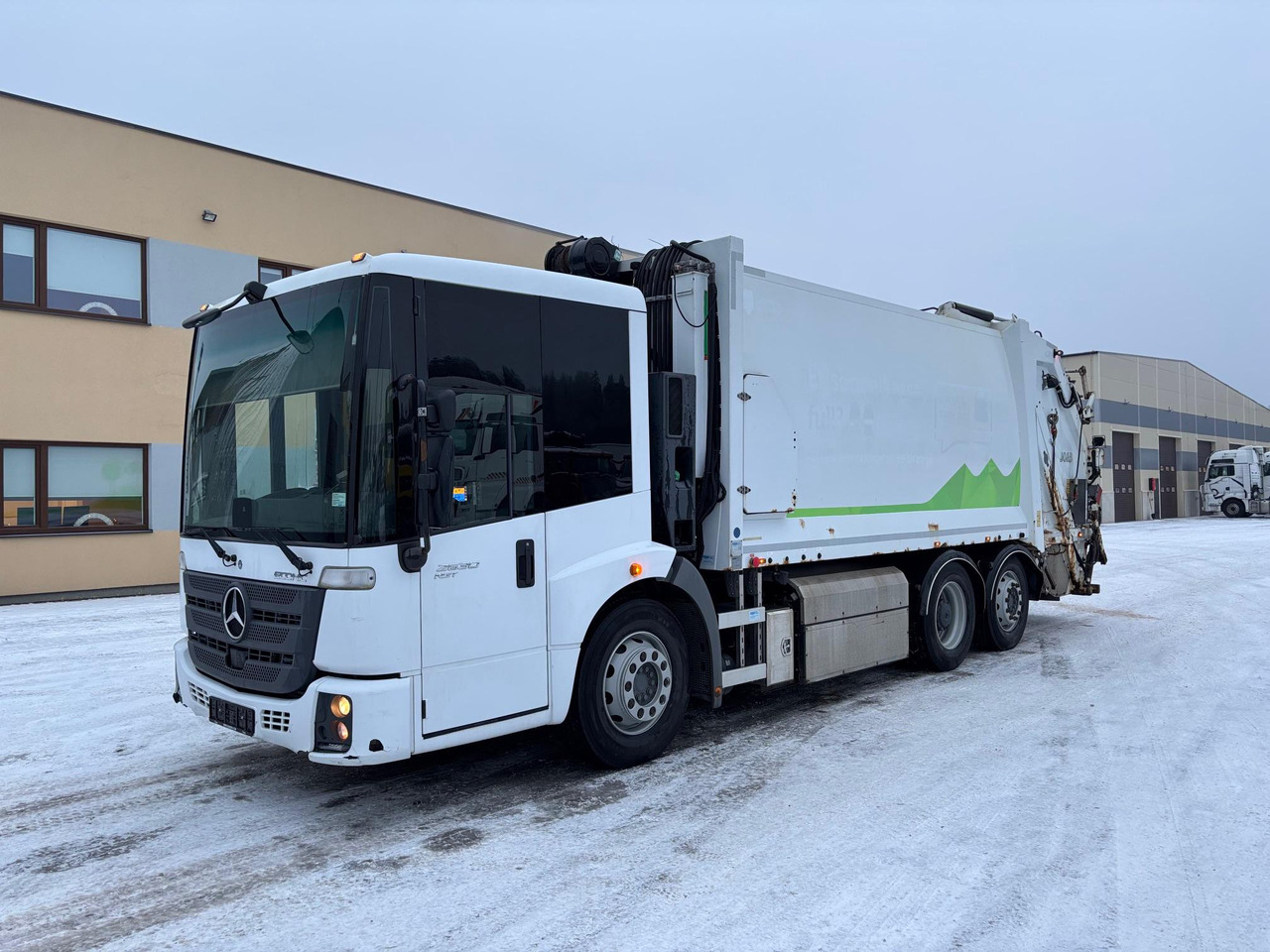 Mercedes-Benz ECONIC 2630 - Affaldsmaskine: billede 2 Mercedes-Benz ECONIC 2630 - Affaldsmaskine: billede 2