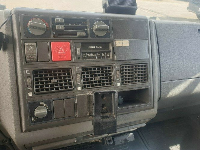 Euro Cargo ML 75E14 4x2 Euro Cargo ML 75E14 4x2 Getränkewagen, 6-Zylinder-Motor - Lastbil varevogn: billede 3 Euro Cargo ML 75E14 4x2 Euro Cargo ML 75E14 4x2 Getränkewagen, 6-Zylinder-Motor - Lastbil varevogn: billede 3