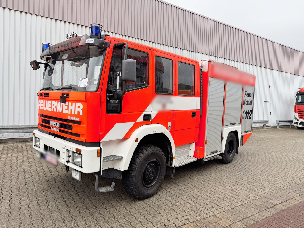 FF 95 E 18 4x4 Doka, LF 8/6 FF 95 E 18 4x4 Doka, Euro Fire, LF 8/6 Feuerwehr - Ambulance: billede 1 FF 95 E 18 4x4 Doka, LF 8/6 FF 95 E 18 4x4 Doka, Euro Fire, LF 8/6 Feuerwehr - Ambulance: billede 1