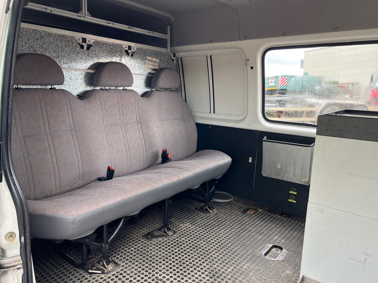 Ford Transit 2.0 4x2 Transit 2.0 4x2, Benziner! - Mandskabsbil: billede 5 Ford Transit 2.0 4x2 Transit 2.0 4x2, Benziner! - Mandskabsbil: billede 5