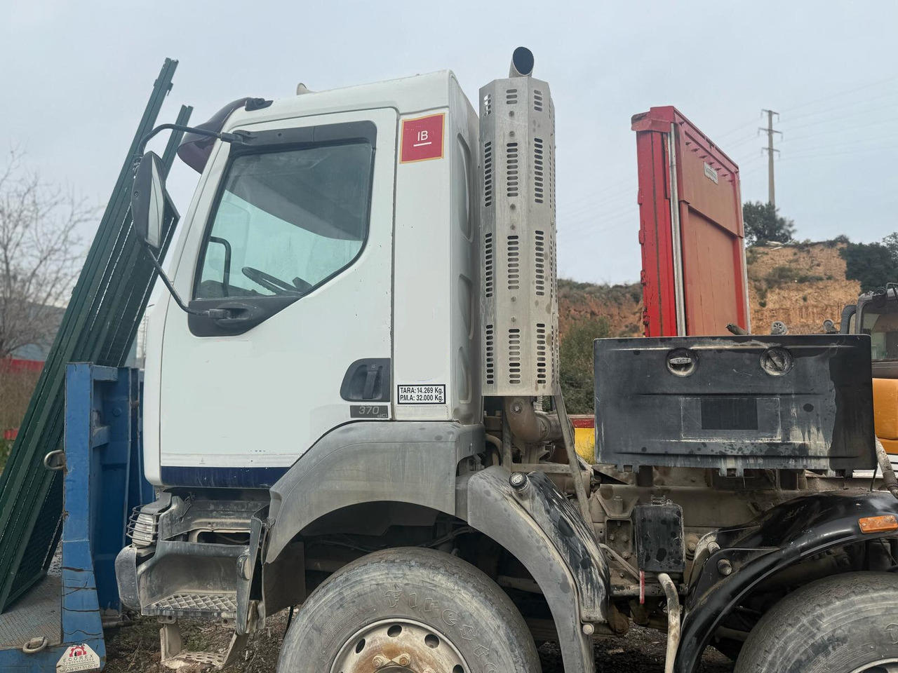 Renault 33FVC2A 8x4 - Lastbil: billede 1 Renault 33FVC2A 8x4 - Lastbil: billede 1