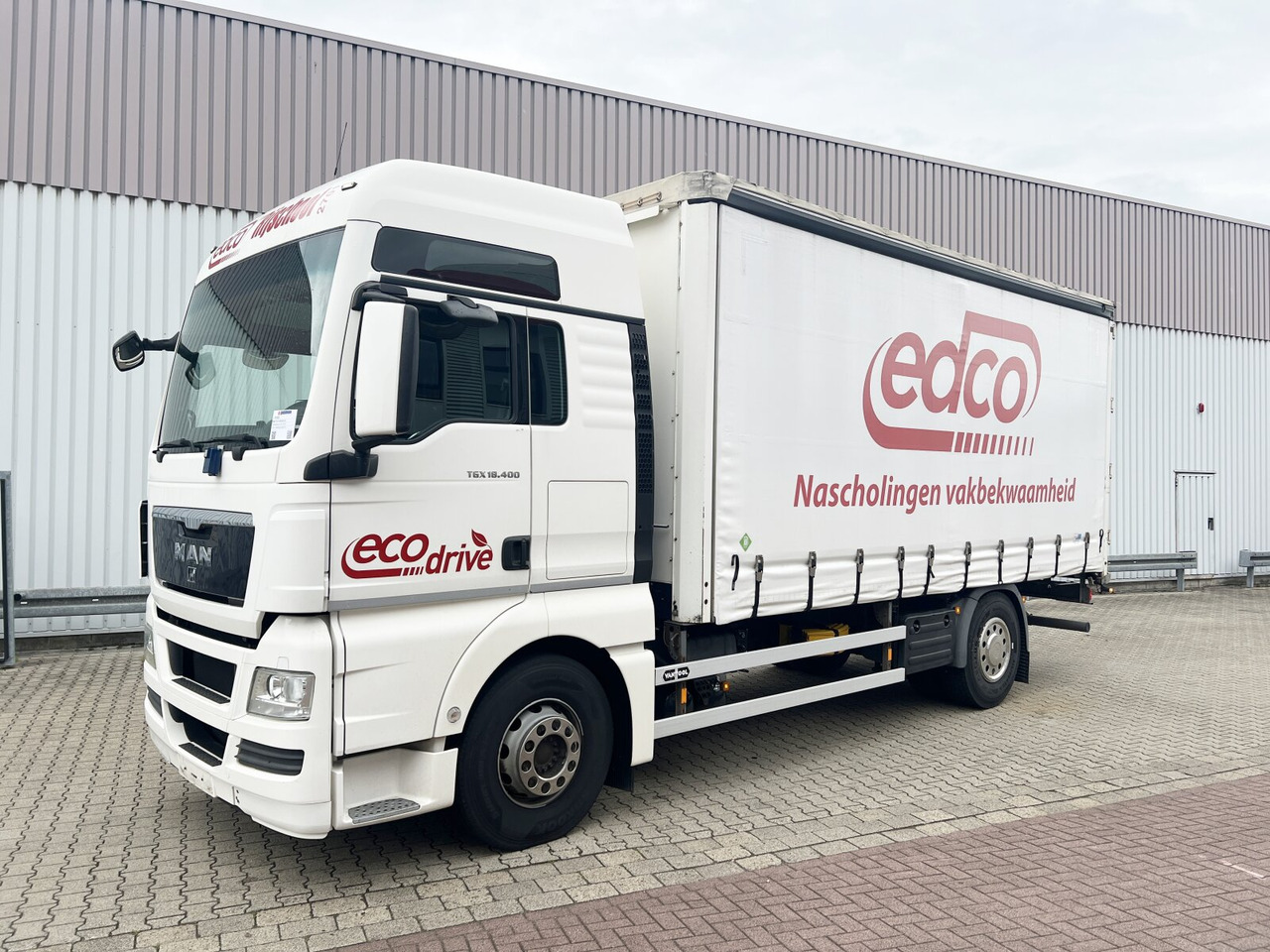 MAN TGX 18.400 4X2 BL TGX 18.400 4X2 BL, Fahrschule, 2x AHK, 6 Sitzer - Lastbil med lad: billede 1 MAN TGX 18.400 4X2 BL TGX 18.400 4X2 BL, Fahrschule, 2x AHK, 6 Sitzer - Lastbil med lad: billede 1