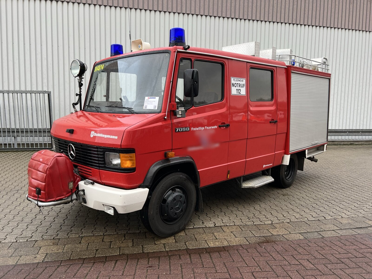 Mercedes-Benz 709 D 4x2 Doka 709 D 4x2 Doka, LF 8 - Brandbil: billede 1 Mercedes-Benz 709 D 4x2 Doka 709 D 4x2 Doka, LF 8 - Brandbil: billede 1