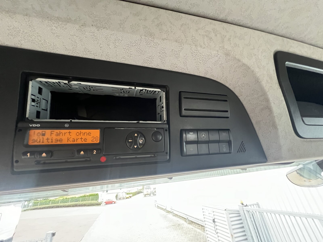 Lastbil kroghejs Mercedes-Benz Arocs 2552 L 6x2 Arocs 2552 L 6x2, Lenk-/Liftachse: billede 7