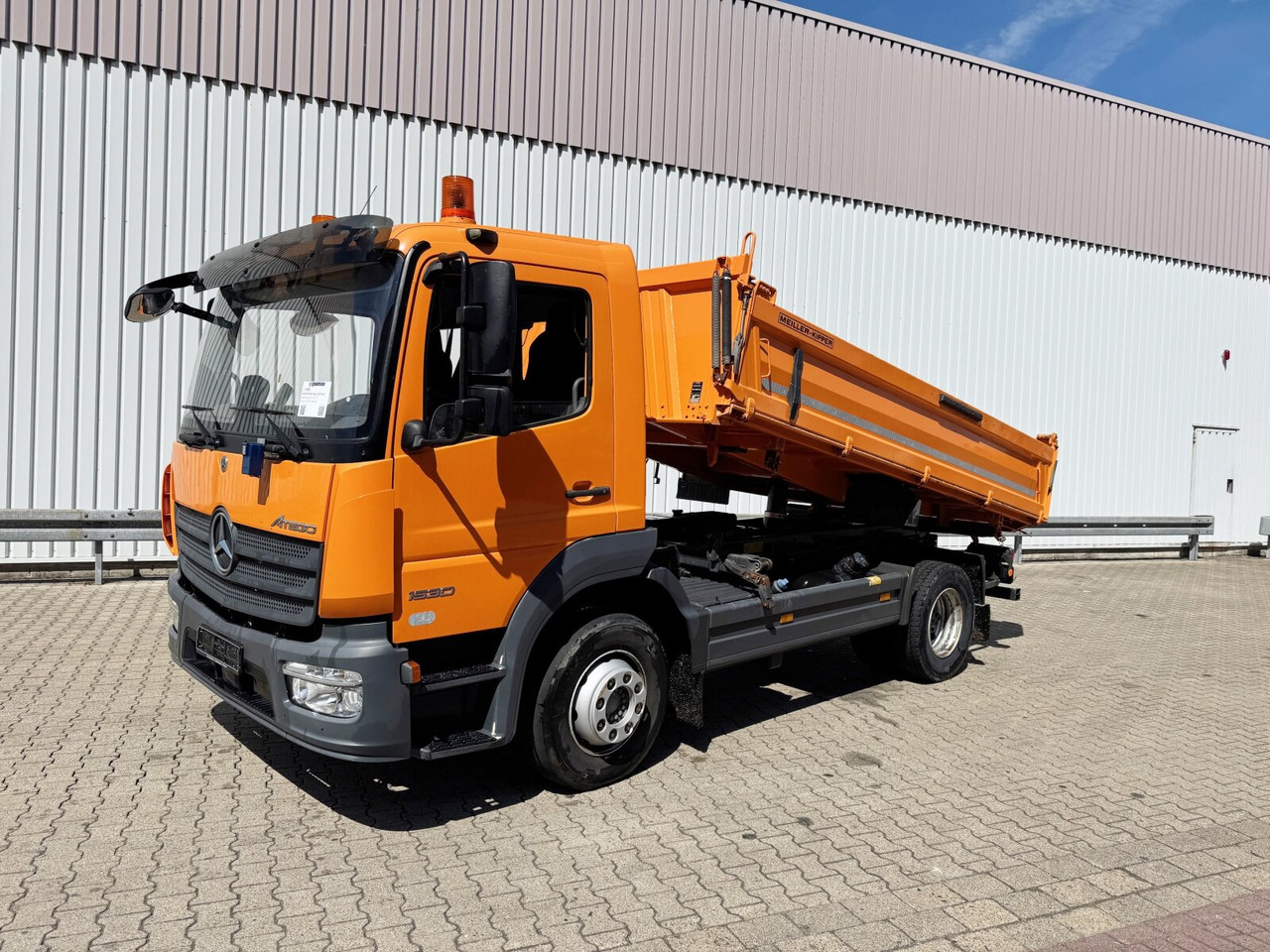 Mercedes-Benz Atego 1530 K 4x2 Atego 1530 K 4x2, Meiller 3-Seiten, 2x AHK - Tipvogn lastbil: billede 1 Mercedes-Benz Atego 1530 K 4x2 Atego 1530 K 4x2, Meiller 3-Seiten, 2x AHK - Tipvogn lastbil: billede 1