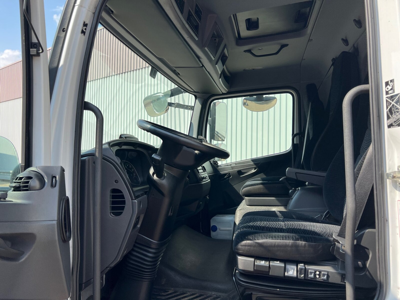 Mercedes-Benz Atego 818 L 4x2 Atego 818 L 4x2 mit Sörensen LBW - Lastbil med presenning: billede 3 Mercedes-Benz Atego 818 L 4x2 Atego 818 L 4x2 mit Sörensen LBW - Lastbil med presenning: billede 3
