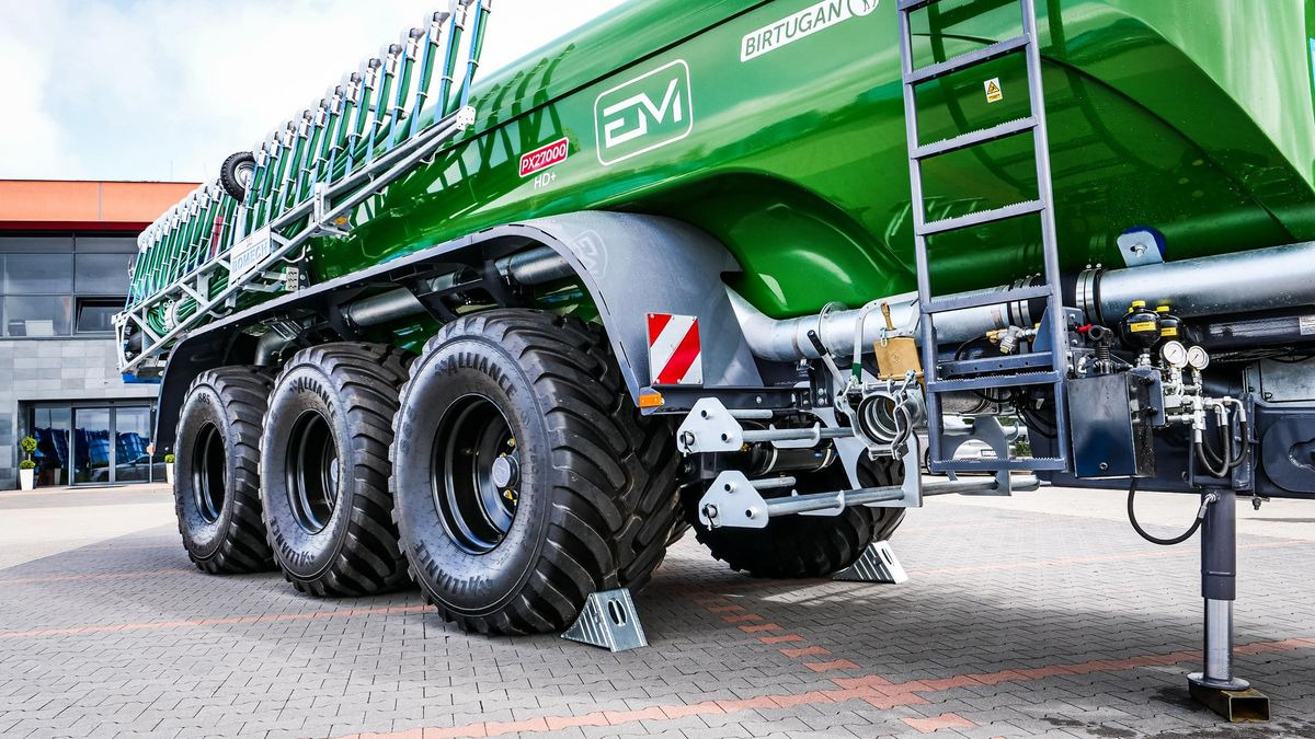 Euromilk Pumpass PX 27000-Tridem-Fendt grün - Gyllevogn: billede 2 Euromilk Pumpass PX 27000-Tridem-Fendt grün - Gyllevogn: billede 2