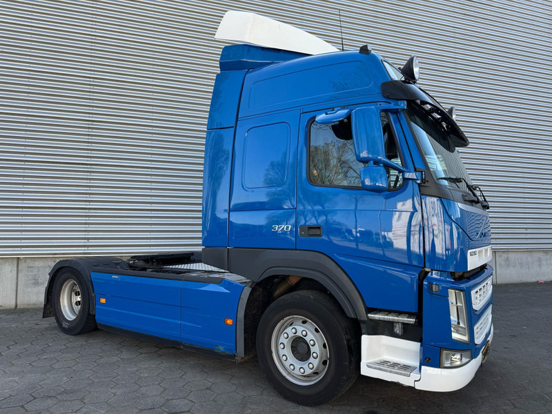 Volvo FM 370 / 2 Tanks / I-Shift / NL Truck - Trækker: billede 2 Volvo FM 370 / 2 Tanks / I-Shift / NL Truck - Trækker: billede 2