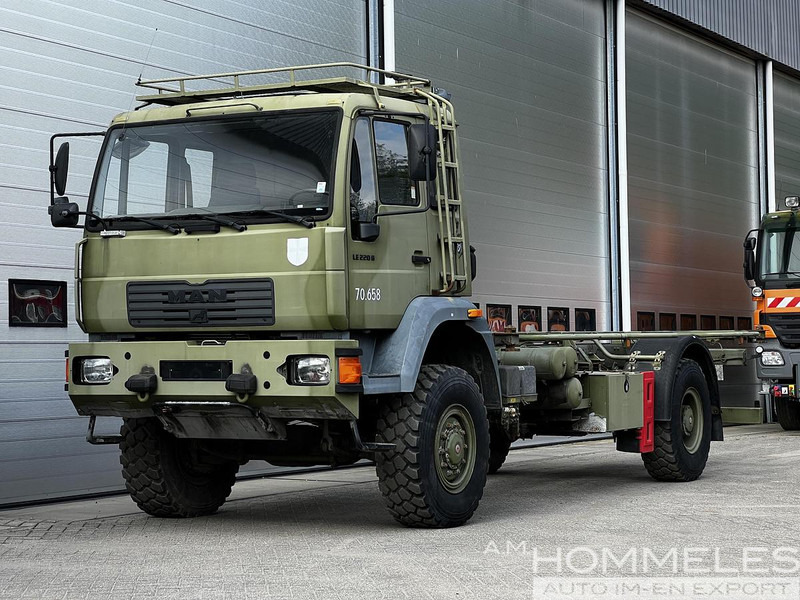 MAN 18.225 LAC 4x4 - Lastbil: billede 1 MAN 18.225 LAC 4x4 - Lastbil: billede 1