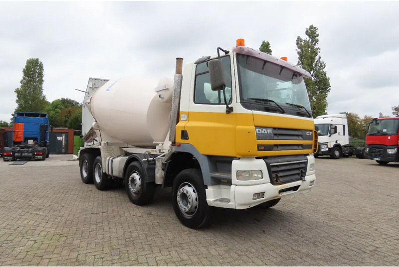 DAF CF 430 8x4, full spring ! Great condition - Betonbil: billede 2 DAF CF 430 8x4, full spring ! Great condition - Betonbil: billede 2
