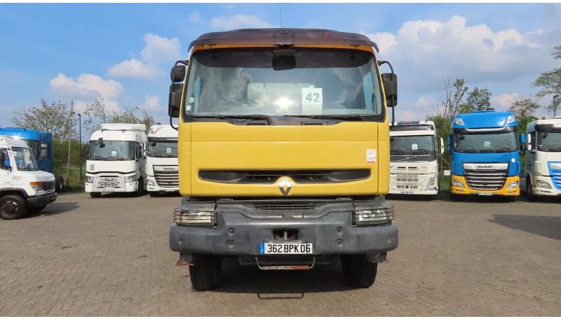 Renault Kerax 420 117000 km original !!! APK tot 27/06/2025 FRANCE truck - Betonbil: billede 2 Renault Kerax 420 117000 km original !!! APK tot 27/06/2025 FRANCE truck - Betonbil: billede 2
