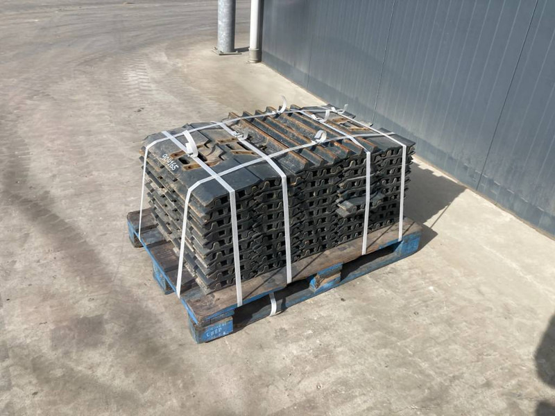 Komatsu PC150 / PC160 / PC180 / PC210 / PC240 3 Grouser 6 - Ramme/ Chassis for Entreprenørmaskin: billede 1 Komatsu PC150 / PC160 / PC180 / PC210 / PC240 3 Grouser 6 - Ramme/ Chassis for Entreprenørmaskin: billede 1