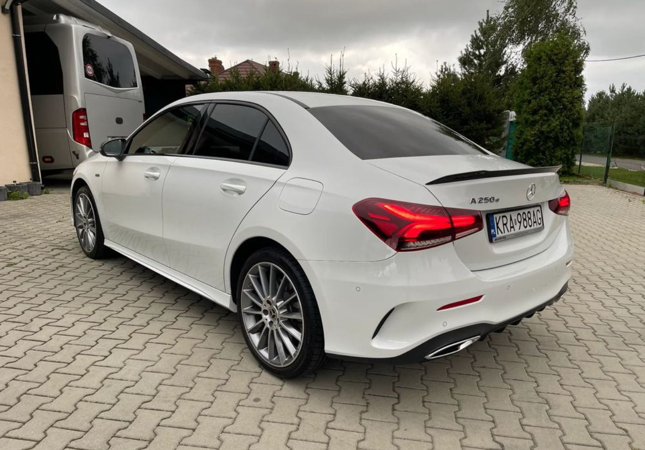 Mercedes A250e - Bil: billede 2 Mercedes A250e - Bil: billede 2