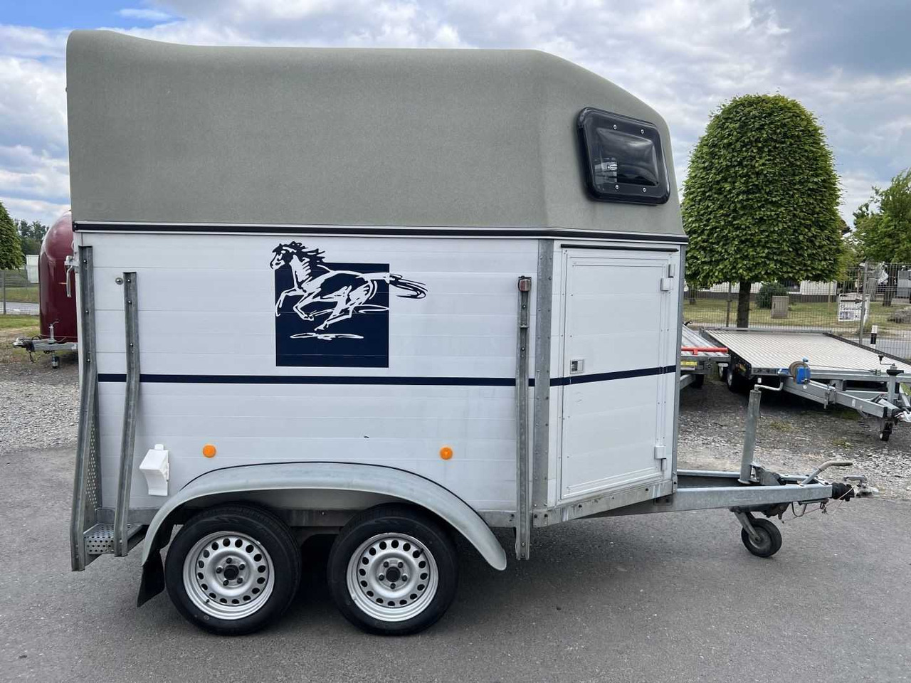 BOECKMANN Duo AP Pferdetransporter - Hestetrailer: billede 2 BOECKMANN Duo AP Pferdetransporter - Hestetrailer: billede 2