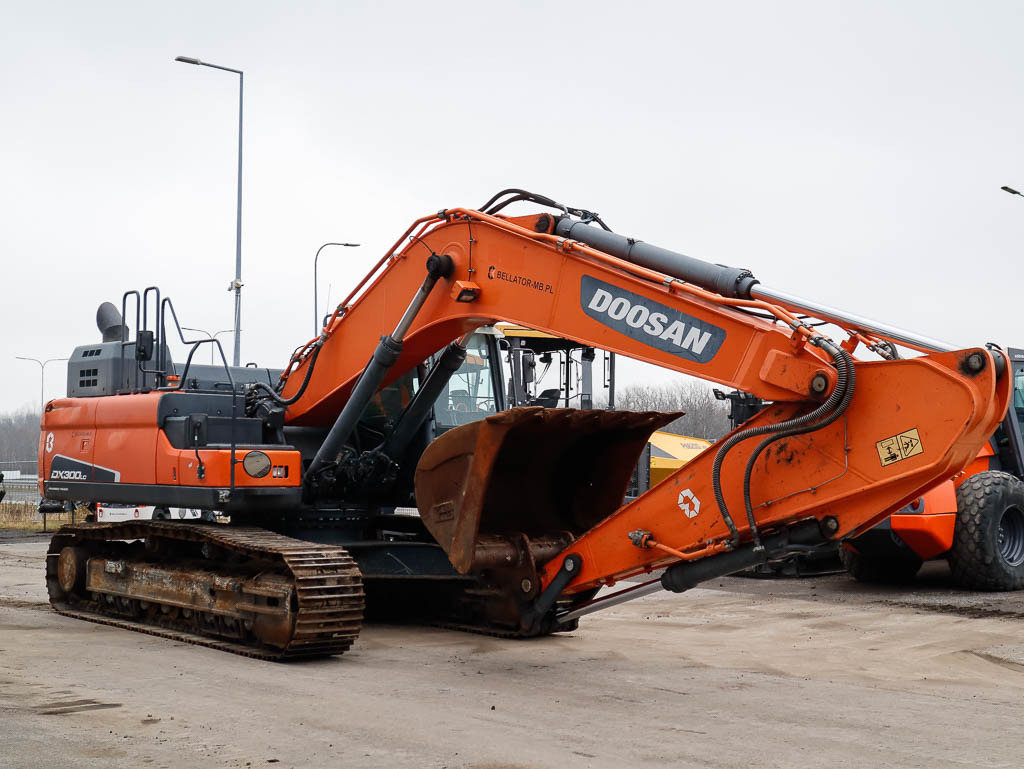 DOOSAN DX300LC-5 - Bæltegravemaskine: billede 4 DOOSAN DX300LC-5 - Bæltegravemaskine: billede 4