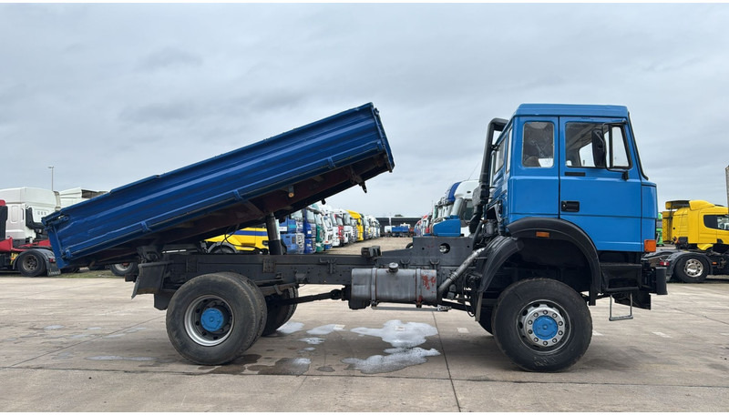 Iveco Magirus 170 - 23 (GRAND PONT / LAMES / PARFAIT ETAT / 4x4) - Tipvogn lastbil: billede 5 Iveco Magirus 170 - 23 (GRAND PONT / LAMES / PARFAIT ETAT / 4x4) - Tipvogn lastbil: billede 5