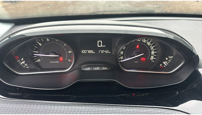 Bil Peugeot 208  (BELGIAN CAR / AIRCO / 5 DOORS / PETROL): billede 17