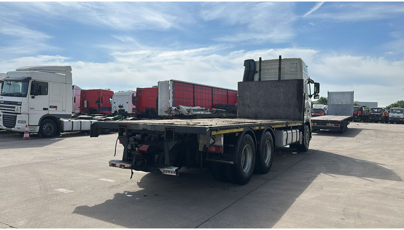 Volvo FH 12 - 460 (BOITE MANUELLE / MANUAL GEARBOX / 10 TYRES / 6X2 / AC / AIRCO) - Lastbil med lad: billede 5 Volvo FH 12 - 460 (BOITE MANUELLE / MANUAL GEARBOX / 10 TYRES / 6X2 / AC / AIRCO) - Lastbil med lad: billede 5