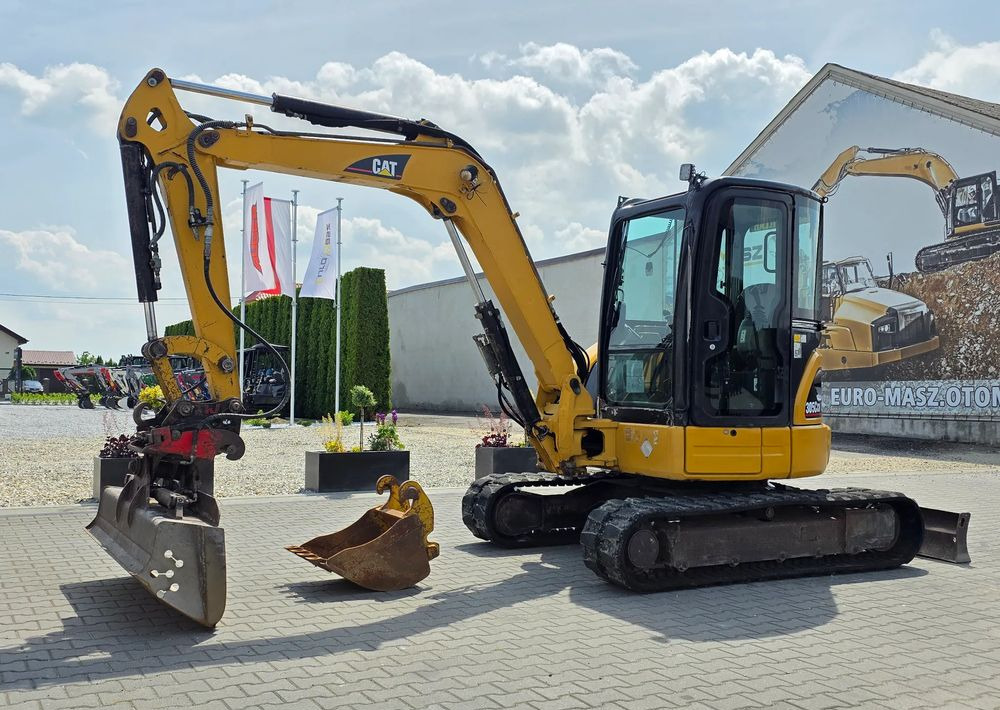 Caterpillar 305C CR, 2006 ROK, 5600 MTH, 2 ŁYŻKI - Minigravemaskine: billede 1 Caterpillar 305C CR, 2006 ROK, 5600 MTH, 2 ŁYŻKI - Minigravemaskine: billede 1