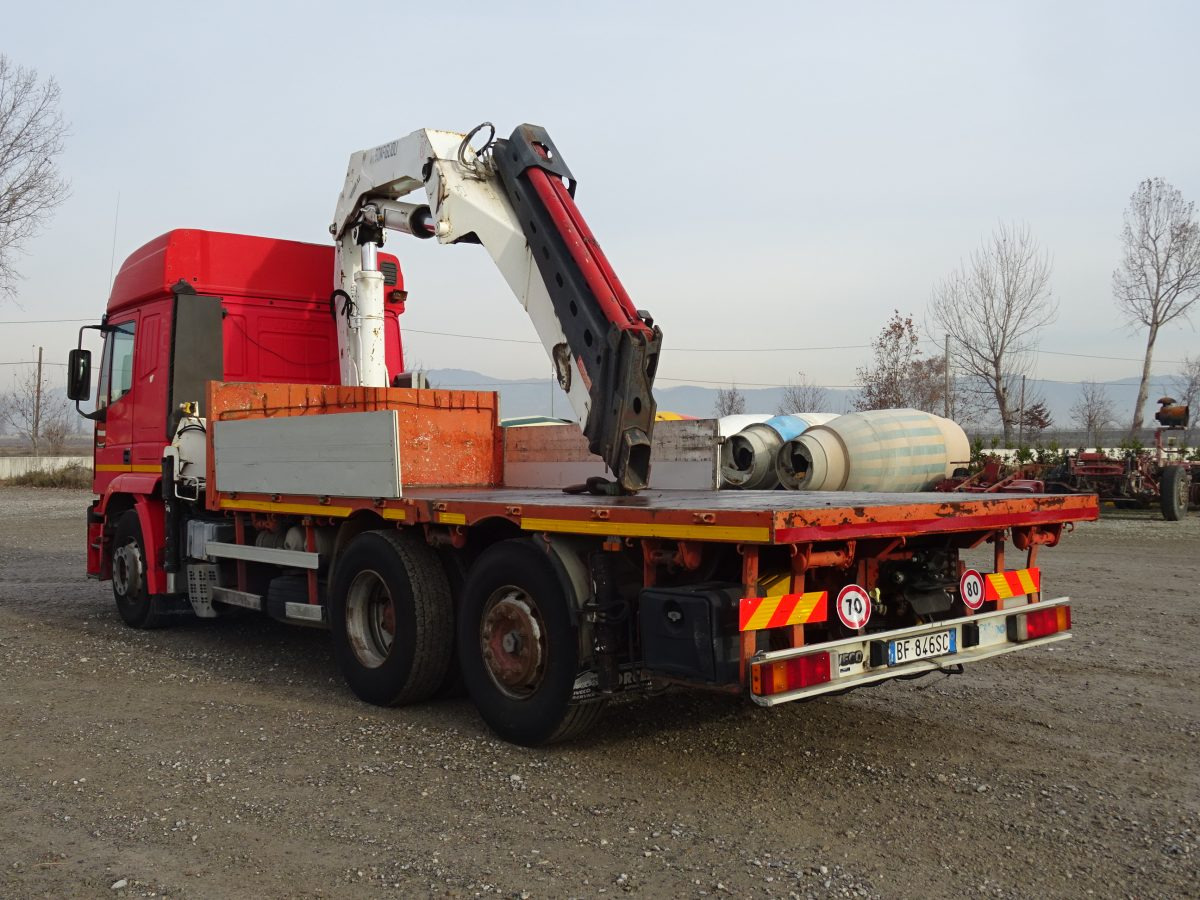 IVECO EUROSTAR 240E42 BONFIGLIOLI P30500XL - Lastbil med lad, Lastbil med kran: billede 5 IVECO EUROSTAR 240E42 BONFIGLIOLI P30500XL - Lastbil med lad, Lastbil med kran: billede 5