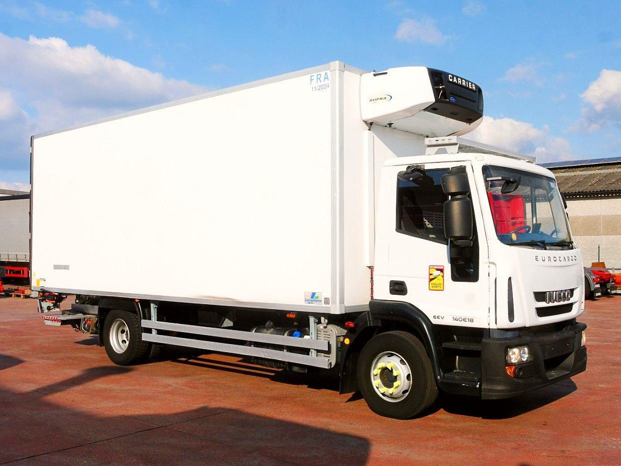 Iveco 140E18 FLEISH KUHLKOFFER CARRIER SUPRA 550 LBW Iveco 140E18 FLEISH KUHLKOFFER CARRIER SUPRA 550 LBW - Kølevogn lastbil: billede 3 Iveco 140E18 FLEISH KUHLKOFFER CARRIER SUPRA 550 LBW Iveco 140E18 FLEISH KUHLKOFFER CARRIER SUPRA 550 LBW - Kølevogn lastbil: billede 3