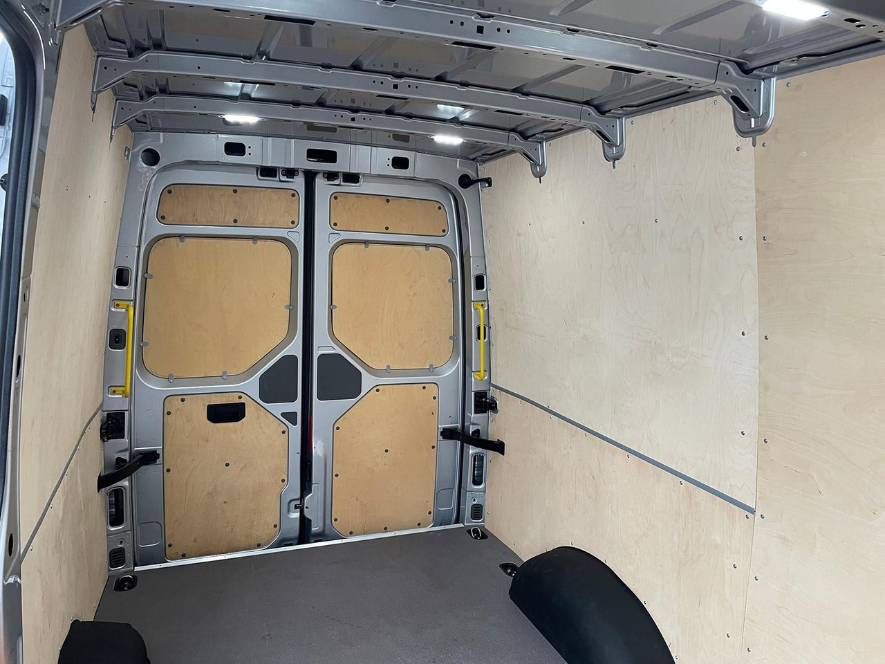 Varevogn MAN TGE 3.180 L3H3 Kasten 4x4 DIFF NAV ACC STANDH: billede 11