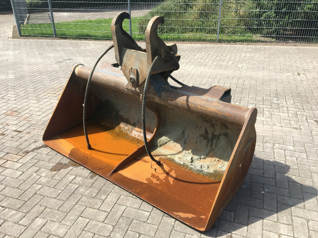 UNIVERSALLÖFFEL 2000 MM B - Skovl: billede 1 UNIVERSALLÖFFEL 2000 MM B - Skovl: billede 1