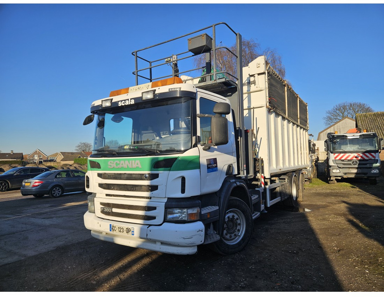 Scania P360 6x2 steering axle lenk Tipper Crane Fassi F175A - Tipvogn lastbil, Lastbil med kran: billede 1 Scania P360 6x2 steering axle lenk Tipper Crane Fassi F175A - Tipvogn lastbil, Lastbil med kran: billede 1