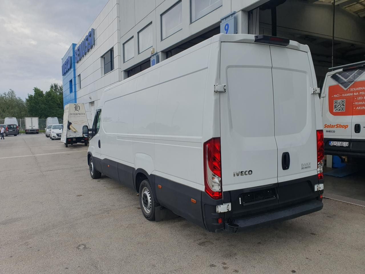 IVECO Daily 35S16A8V - Persontransport: billede 3 IVECO Daily 35S16A8V - Persontransport: billede 3