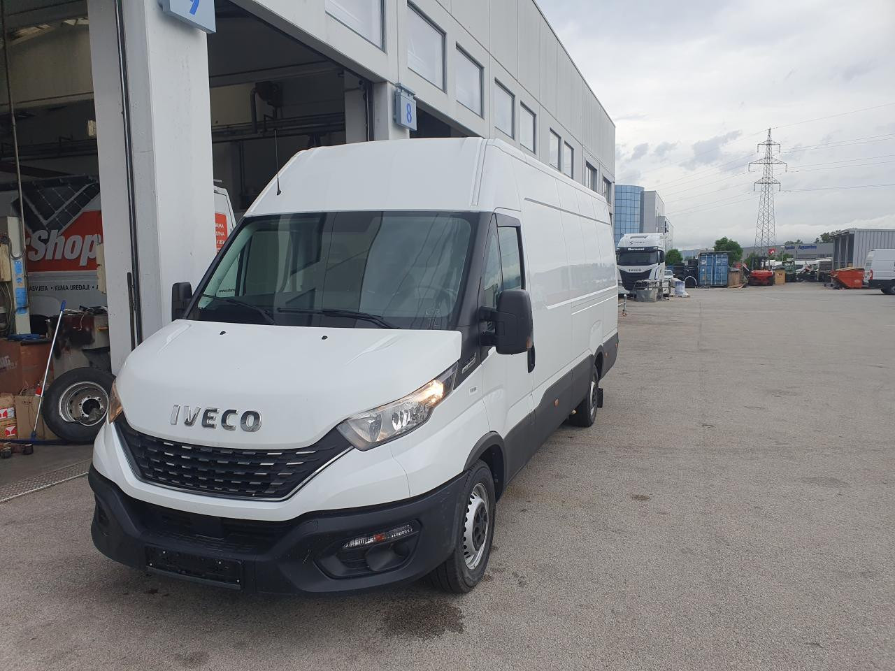 IVECO Daily 35S16A8V - Persontransport: billede 1 IVECO Daily 35S16A8V - Persontransport: billede 1