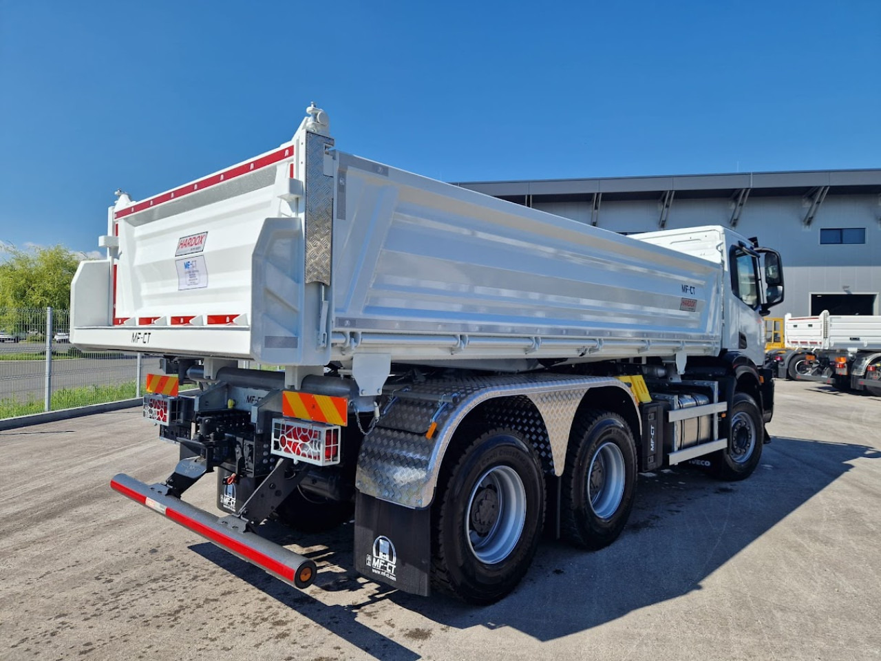 Ladbil med tip IVECO T-WAY AD380T45: billede 6