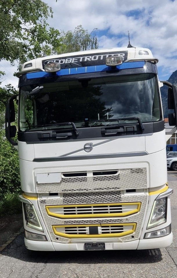 Volvo FH460 4x2R, E6, Ladebordwand - Lastbil med presenning: billede 3 Volvo FH460 4x2R, E6, Ladebordwand - Lastbil med presenning: billede 3