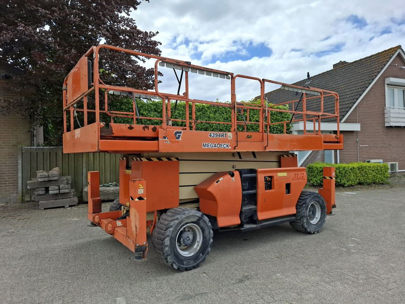 JLG 4394RT - Sakselift: billede 1 JLG 4394RT - Sakselift: billede 1