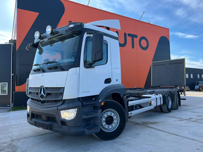 Mercedes-Benz Antos 2535 6x2*4 FOR SALE AS CHASSIS L=7788 mm - Lastbil chassis: billede 2 Mercedes-Benz Antos 2535 6x2*4 FOR SALE AS CHASSIS L=7788 mm - Lastbil chassis: billede 2