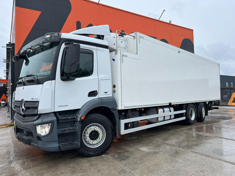 Mercedes-Benz Antos 2535 6x2*4 SUPRA 850 / BOX L=9461 mm - Kølevogn lastbil: billede 2 Mercedes-Benz Antos 2535 6x2*4 SUPRA 850 / BOX L=9461 mm - Kølevogn lastbil: billede 2
