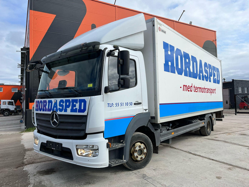 Mercedes-Benz Atego 1018 4x2 THERMOKING / BOX L=6477 mm - Kølevogn lastbil: billede 2 Mercedes-Benz Atego 1018 4x2 THERMOKING / BOX L=6477 mm - Kølevogn lastbil: billede 2