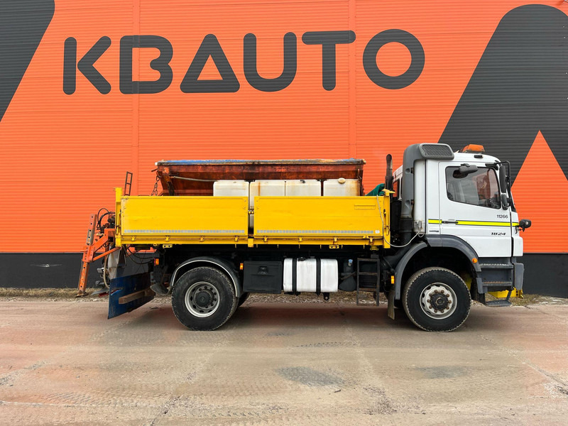 Mercedes-Benz Axor 1824 4x4 POSSIBLE TO BUY WITH SPREADER & FRONT PLOW - Tipvogn lastbil: billede 5 Mercedes-Benz Axor 1824 4x4 POSSIBLE TO BUY WITH SPREADER & FRONT PLOW - Tipvogn lastbil: billede 5