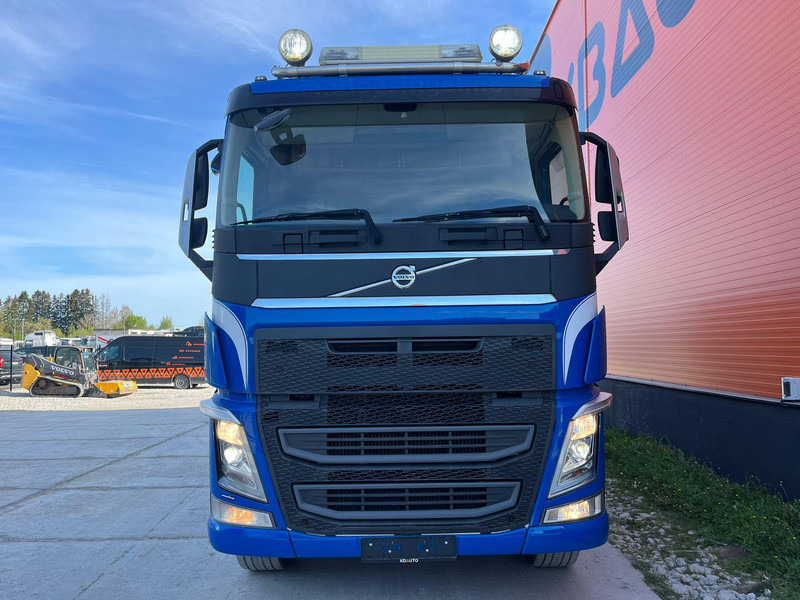 Volvo FH 540 8x4 TANDEM AXLE LIFT / BIG AXLES / BOX L=5712 mm - Tipvogn lastbil: billede 3 Volvo FH 540 8x4 TANDEM AXLE LIFT / BIG AXLES / BOX L=5712 mm - Tipvogn lastbil: billede 3