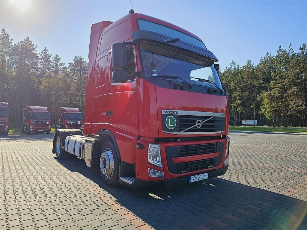 Volvo FH13 XXL MANUAL 420 EURO 5 2011 r MEGA LOW DECK - Trækker: billede 1 Volvo FH13 XXL MANUAL 420 EURO 5 2011 r MEGA LOW DECK - Trækker: billede 1