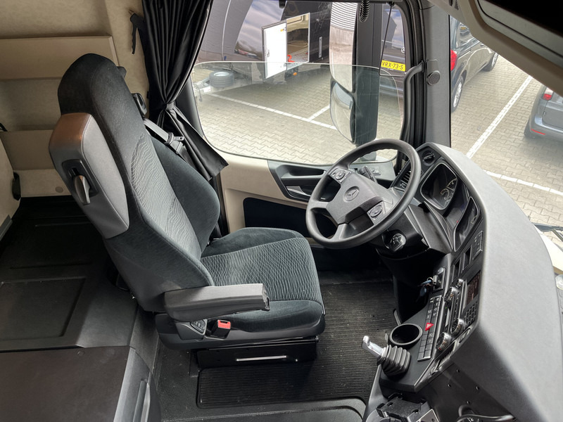 Mercedes-Benz Actros 1842 Streamspace / 724 dkm / 2 Tanks / Stand Airco / NL Truck - Trækker: billede 3 Mercedes-Benz Actros 1842 Streamspace / 724 dkm / 2 Tanks / Stand Airco / NL Truck - Trækker: billede 3
