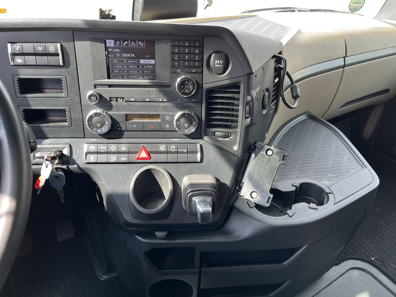Mercedes-Benz Actros 1842 Streamspace / 724 dkm / 2 Tanks / Stand Airco / NL Truck - Trækker: billede 5 Mercedes-Benz Actros 1842 Streamspace / 724 dkm / 2 Tanks / Stand Airco / NL Truck - Trækker: billede 5