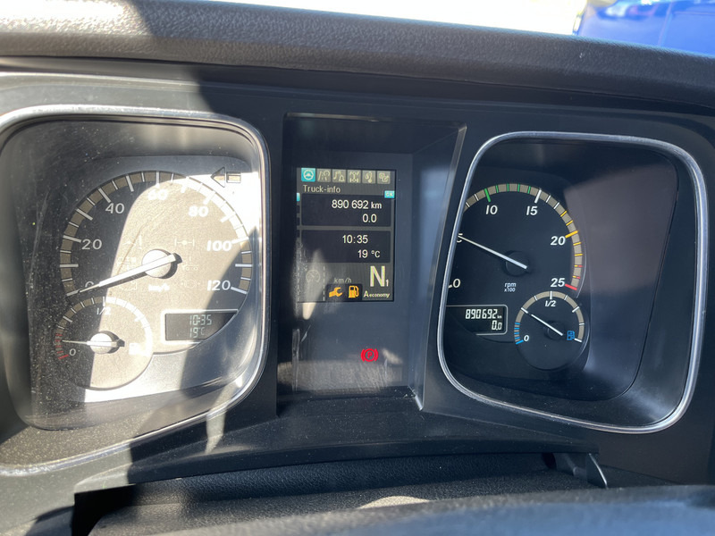 Mercedes-Benz Actros 1842 Streamspace / 890 dkm / 2 Tanks / NL Truck - Trækker: billede 4 Mercedes-Benz Actros 1842 Streamspace / 890 dkm / 2 Tanks / NL Truck - Trækker: billede 4