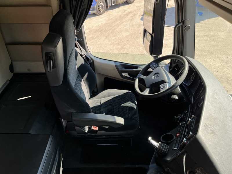 Mercedes-Benz Actros 1842 Streamspace / 890 dkm / 2 Tanks / NL Truck - Trækker: billede 3 Mercedes-Benz Actros 1842 Streamspace / 890 dkm / 2 Tanks / NL Truck - Trækker: billede 3