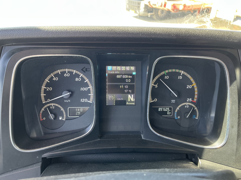 Mercedes-Benz Actros 1842 Streamspace / 897 dkm / 2 Tanks / NL Truck - Trækker: billede 4 Mercedes-Benz Actros 1842 Streamspace / 897 dkm / 2 Tanks / NL Truck - Trækker: billede 4