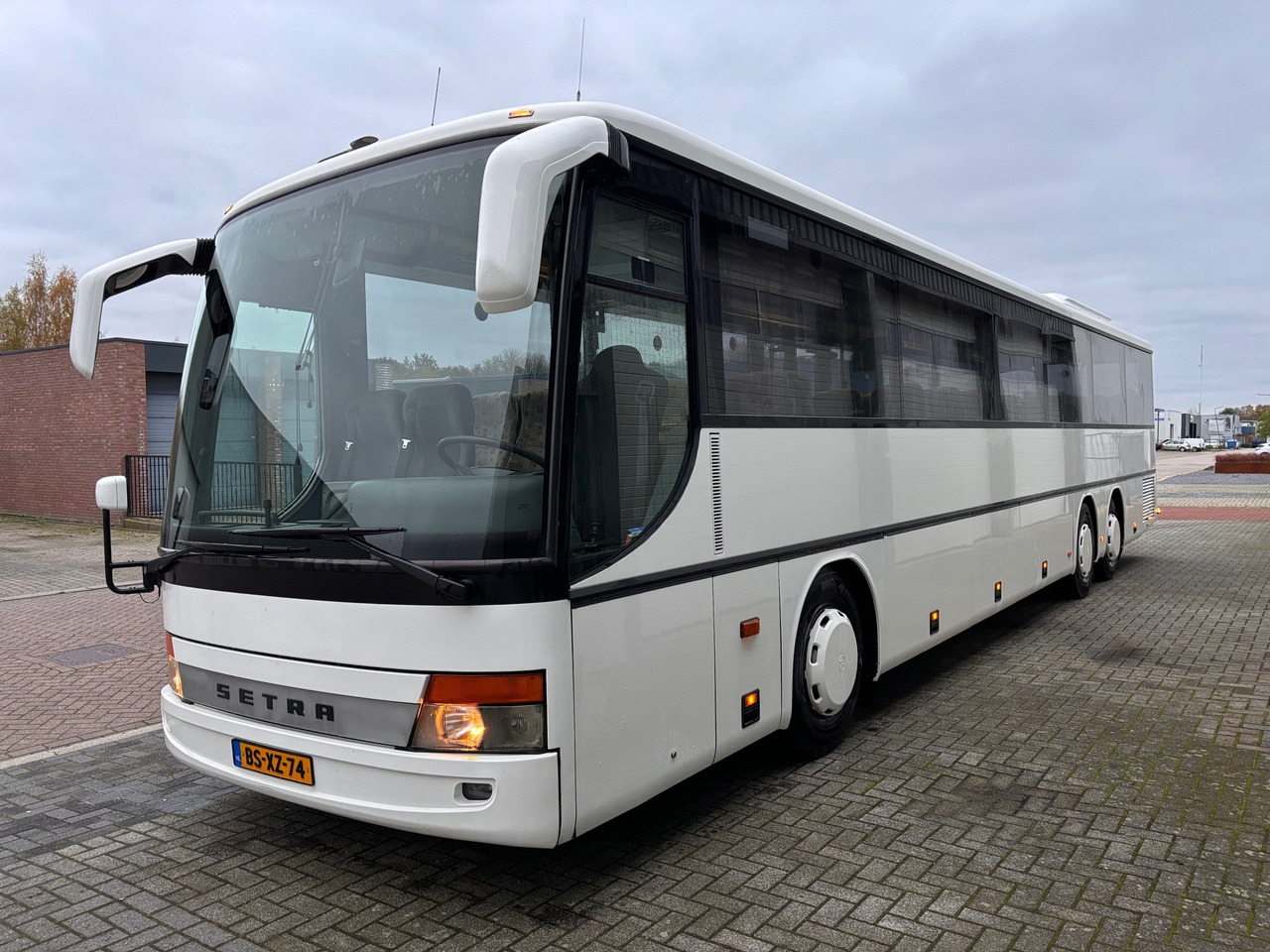 SETRA S317UL met 63 pl. en airconditioning S317GT - Turistbus: billede 3 SETRA S317UL met 63 pl. en airconditioning S317GT - Turistbus: billede 3