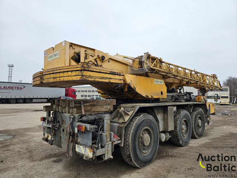 Liebherr LTM 1035 - Alle terræn kran: billede 4 Liebherr LTM 1035 - Alle terræn kran: billede 4