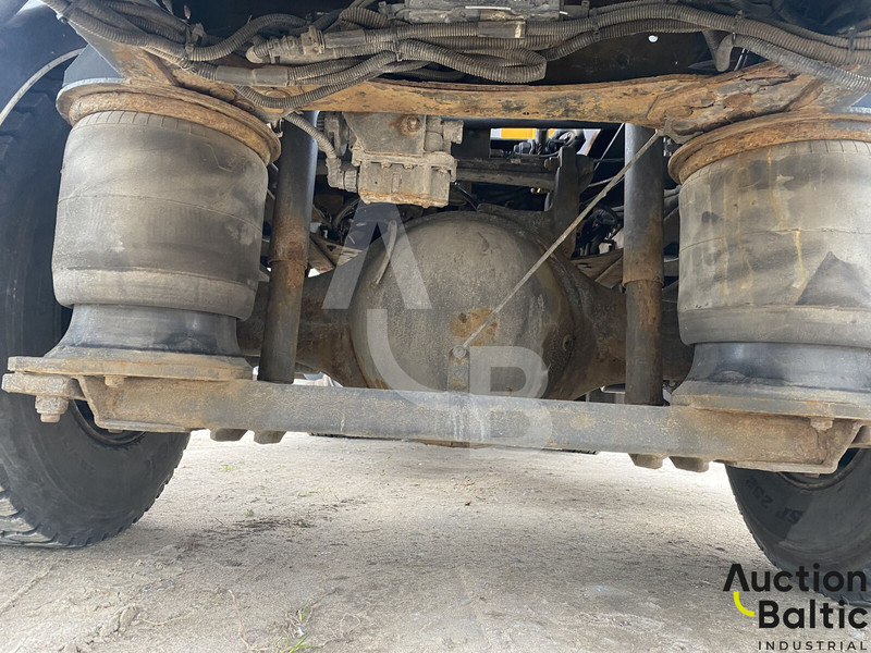 Leje en Volvo FL 240 4x2 Volvo FL 240 4x2: billede 16