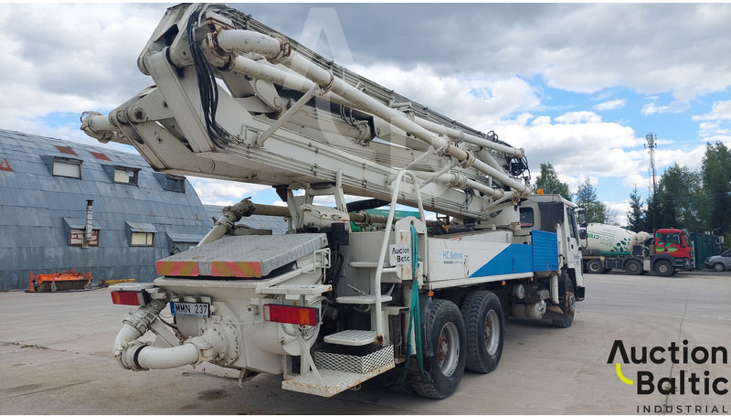 Volvo FL10 - Stationær betonpumpe: billede 3 Volvo FL10 - Stationær betonpumpe: billede 3