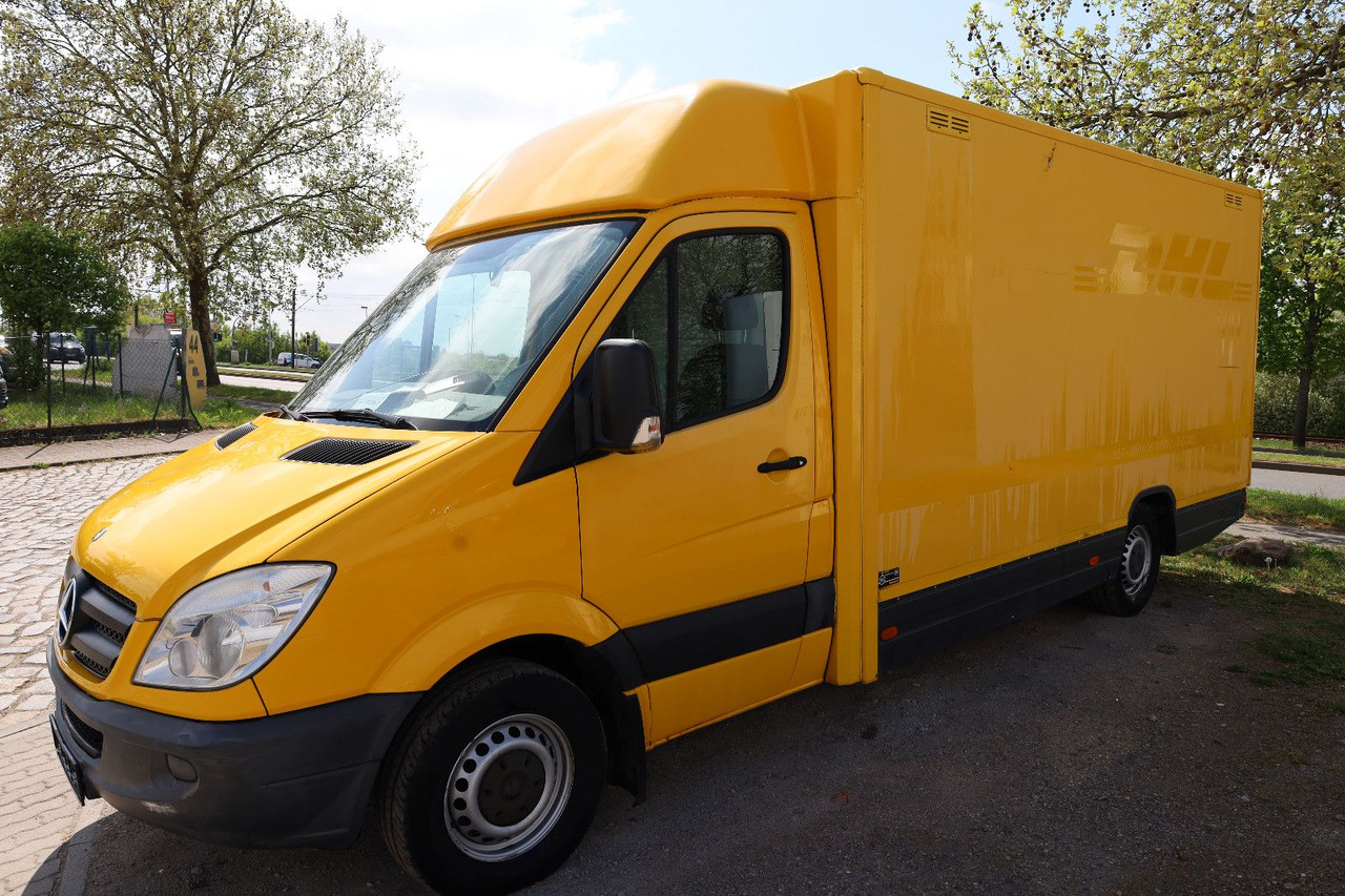 Mercedes-Benz Sprinter II Pritsche/ Koffer - Varebil med kasse: billede 1 Mercedes-Benz Sprinter II Pritsche/ Koffer - Varebil med kasse: billede 1
