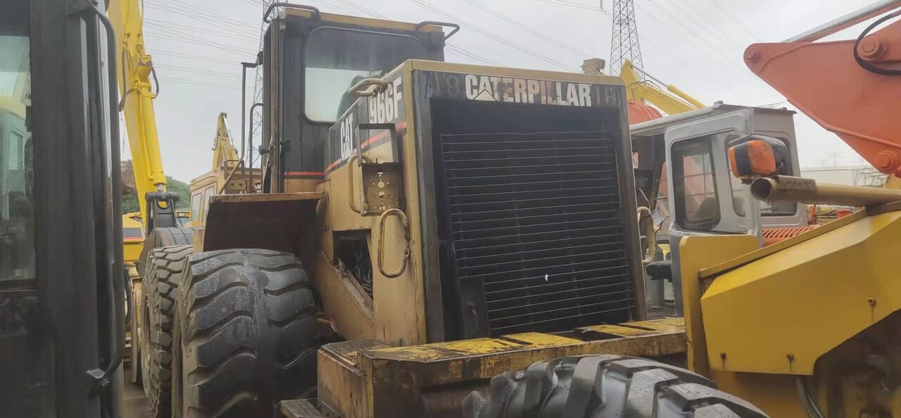 CATERPILLAR 966F - Gummihjulslæsser: billede 3 CATERPILLAR 966F - Gummihjulslæsser: billede 3